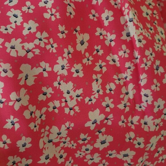 Women’s Lightweight Short Sleeve Blouse – NWOT – Size Small – Pink Floral - Picture 6 of 7